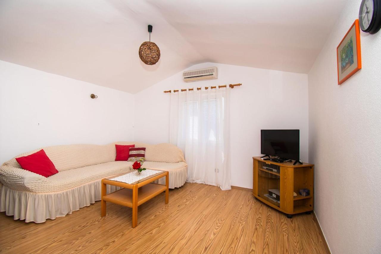 Apartments Happy Place โวดีเซ ภายนอก รูปภาพ