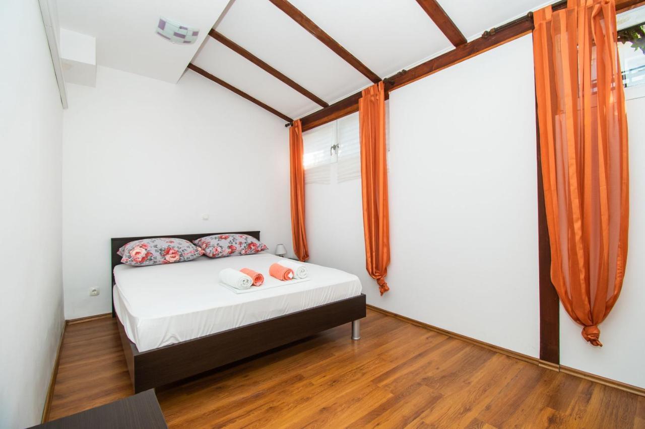 Apartments Happy Place โวดีเซ ภายนอก รูปภาพ